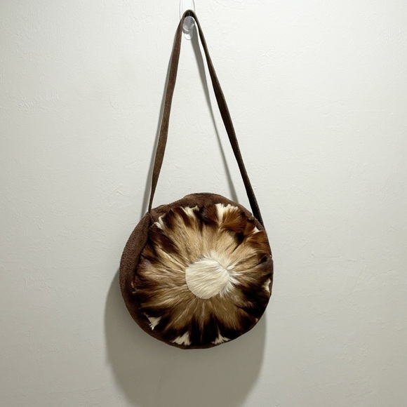 Vintage Round Brown Tan Ivory Suede Fur Flower Boho Hippie Festival Purse 15” - Picture 1 of 8